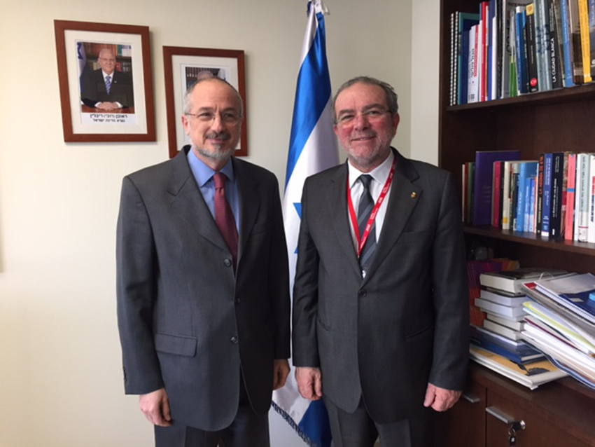 Reñé amb ambaixador Israel