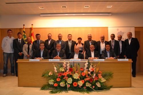 ORIfoto_alcaldes_del_pla_durgell_acte_commemoracio_25_anys_constitucio_consell_editora_2_6038_0_1