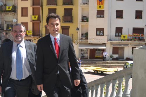 ORIfoto_rene_i_alcalde_sort_editora_2_5459_0_1
