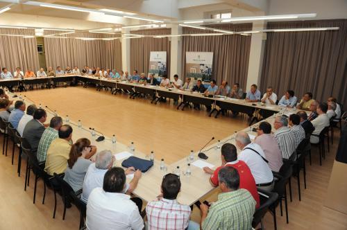 ORIfoto_reunio_grup_tema_iodur_a_la_diptuacio_de_lledia_editora_2_6024_0_1