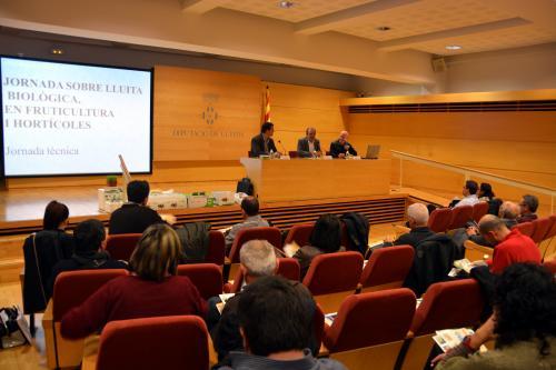 ORIjoan_rene_-_jornada_control_plagues_03vr_editora_2_6243_0