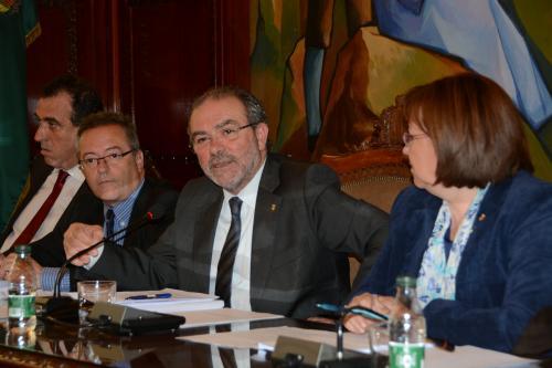 ORIjoan_rene_ple_abril_2014_004vr_editora_2_6324_0_1