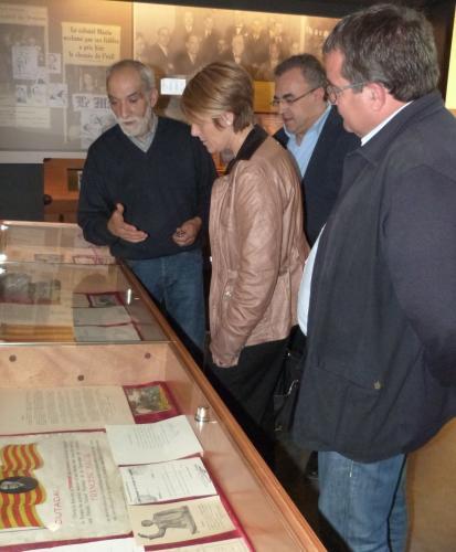 ORIles_autoritats_visitant_lespai_macia_editora_2_5285_0_1