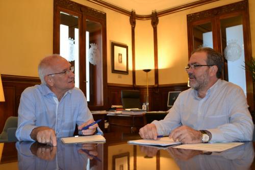 ORIpresident_amb_el_director_dels_st_de_benestar_social__i_familia_a_lleida_editora_2_4870_0_1