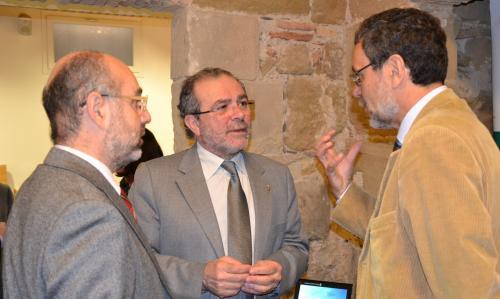 ORIrene_amb_dr_xavier_matias-guiu_a_la_presentacio_de_les_beques_editora_2_5891_0_1