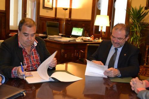 ORIsignatura_conveni_diputacio_i_fecoll_02_editora_2_5315_1
