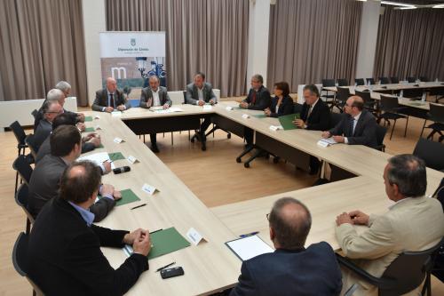 ORIsignatura_convenis_amb_els_consells_comarcals_003_editora_2_5917_2