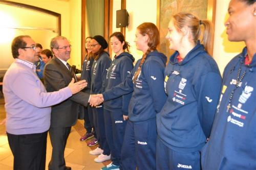 ORIvisita_equip_femeni_de_basquest_cadi-icg_software__002r_editora_2_5603_1