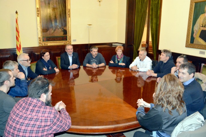 Reñé reunit amb els membres del comitè d'empresa d'Indox