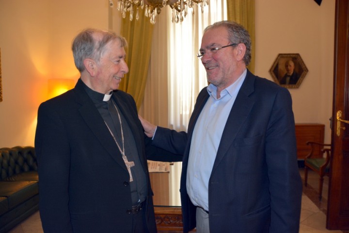 El president de la Diputació de Lleida, Joan Reñé, ha rebut aquest dimarts la visita del Bisbe de Lleida, Salvador Giménez