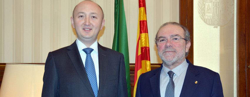 Reñe_Danat_Dussayev_001_SLI