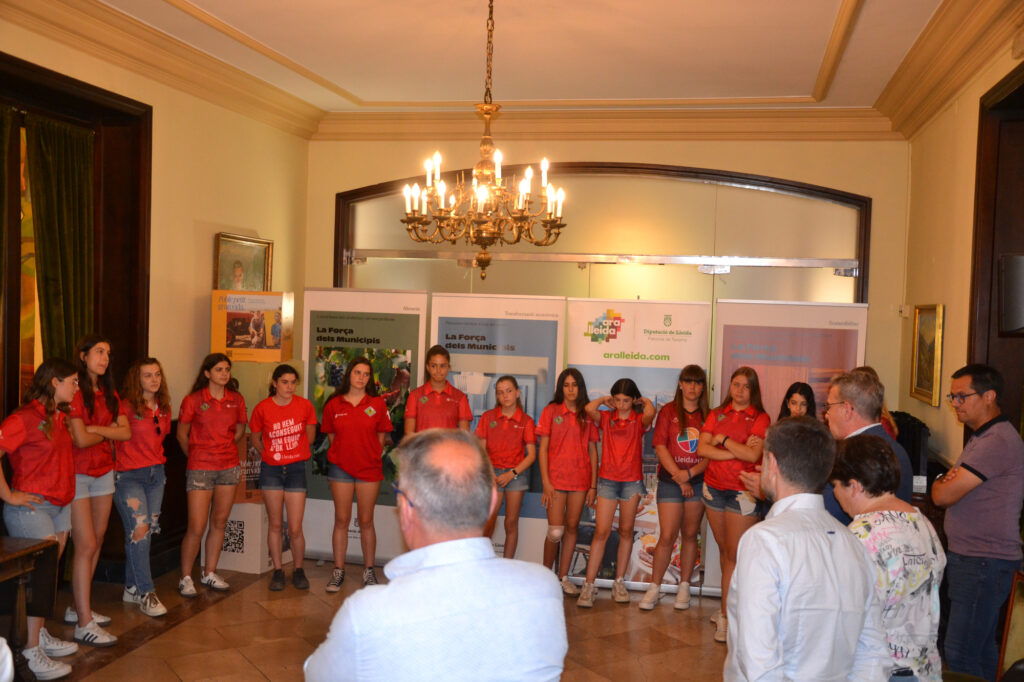 Alpicat_femení_01