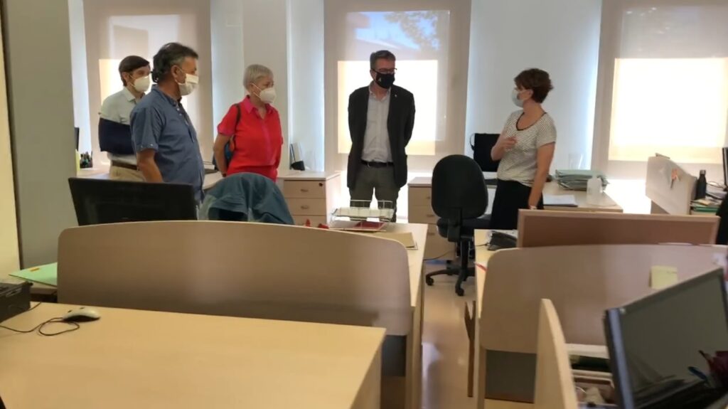 Foto d'arxiu_Visita a Càritas