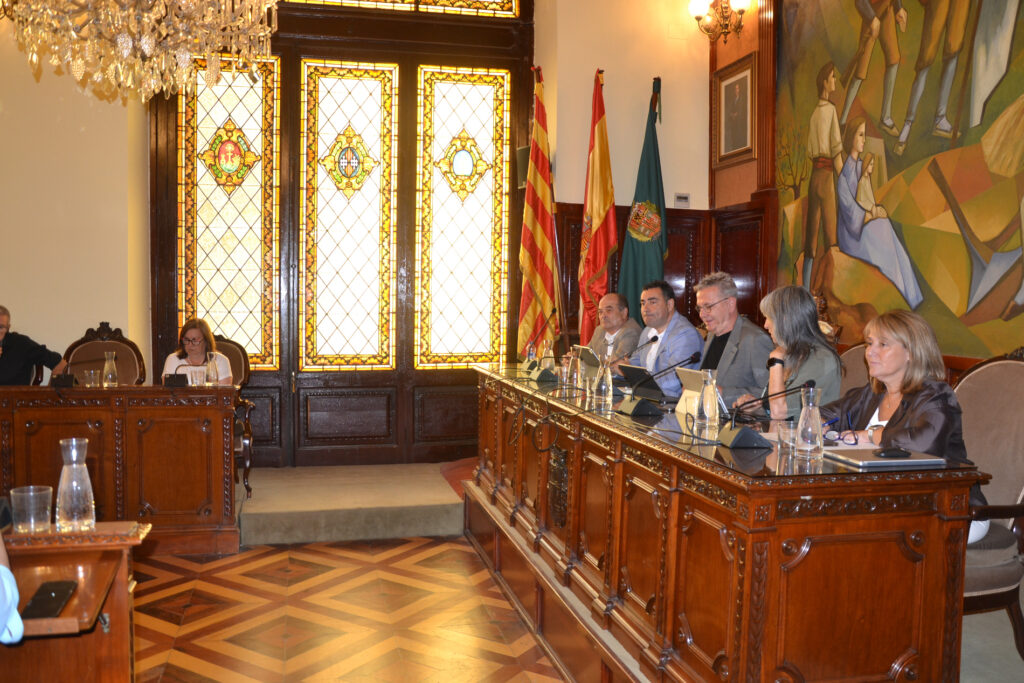 Ple_extraordinari_04