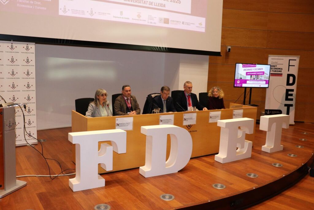 2Castro_Decanas y decanos_3-1488x992