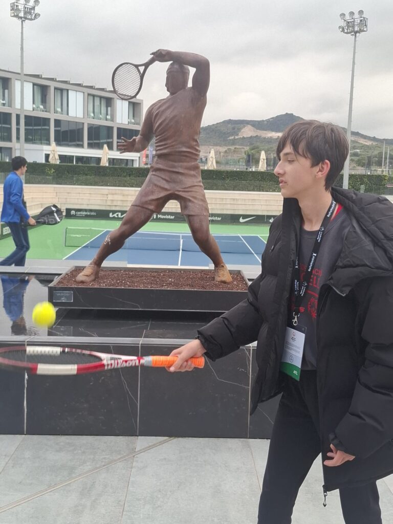 Alumne_Escoles_Especials_Tennis_03