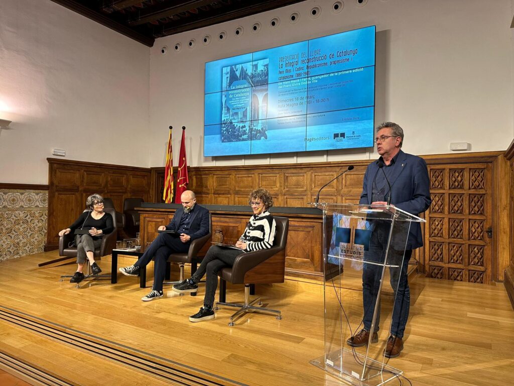 Presentació del llibre del 1er Premi Elvira Godàs 2