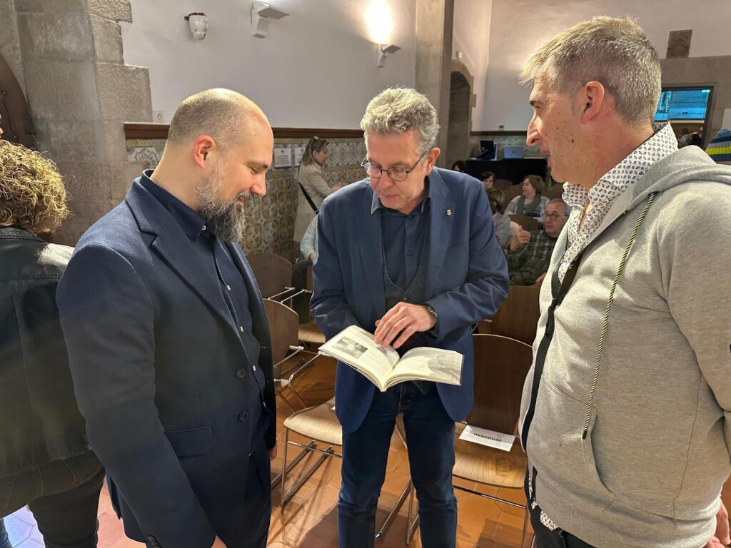 Presentació del llibre del 1er Premi Elvira Godàs 4